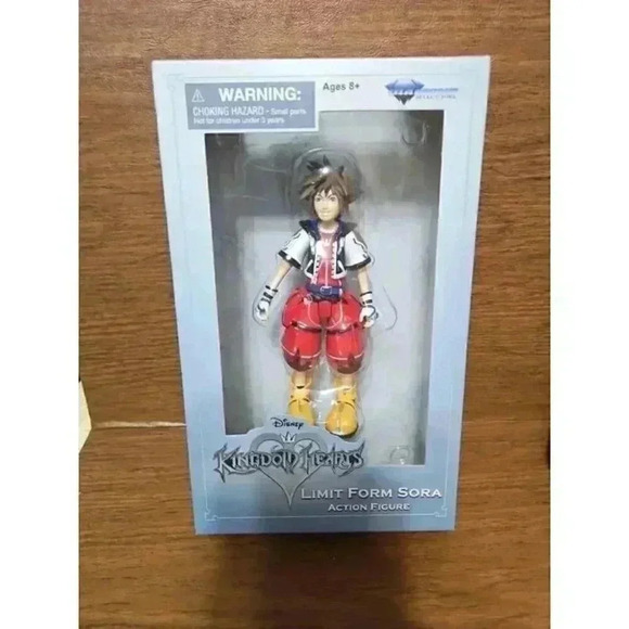 Disney Kingdom Hearts Limit Form Sora Action Figure - Picture 1 of 2